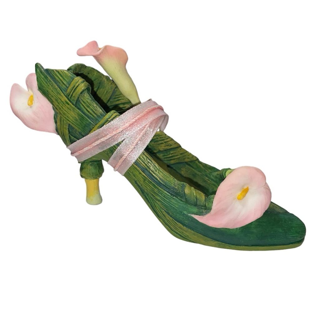 Vintage Just The Right Shoe “Calla Lilly” figurine #25092 NWOT